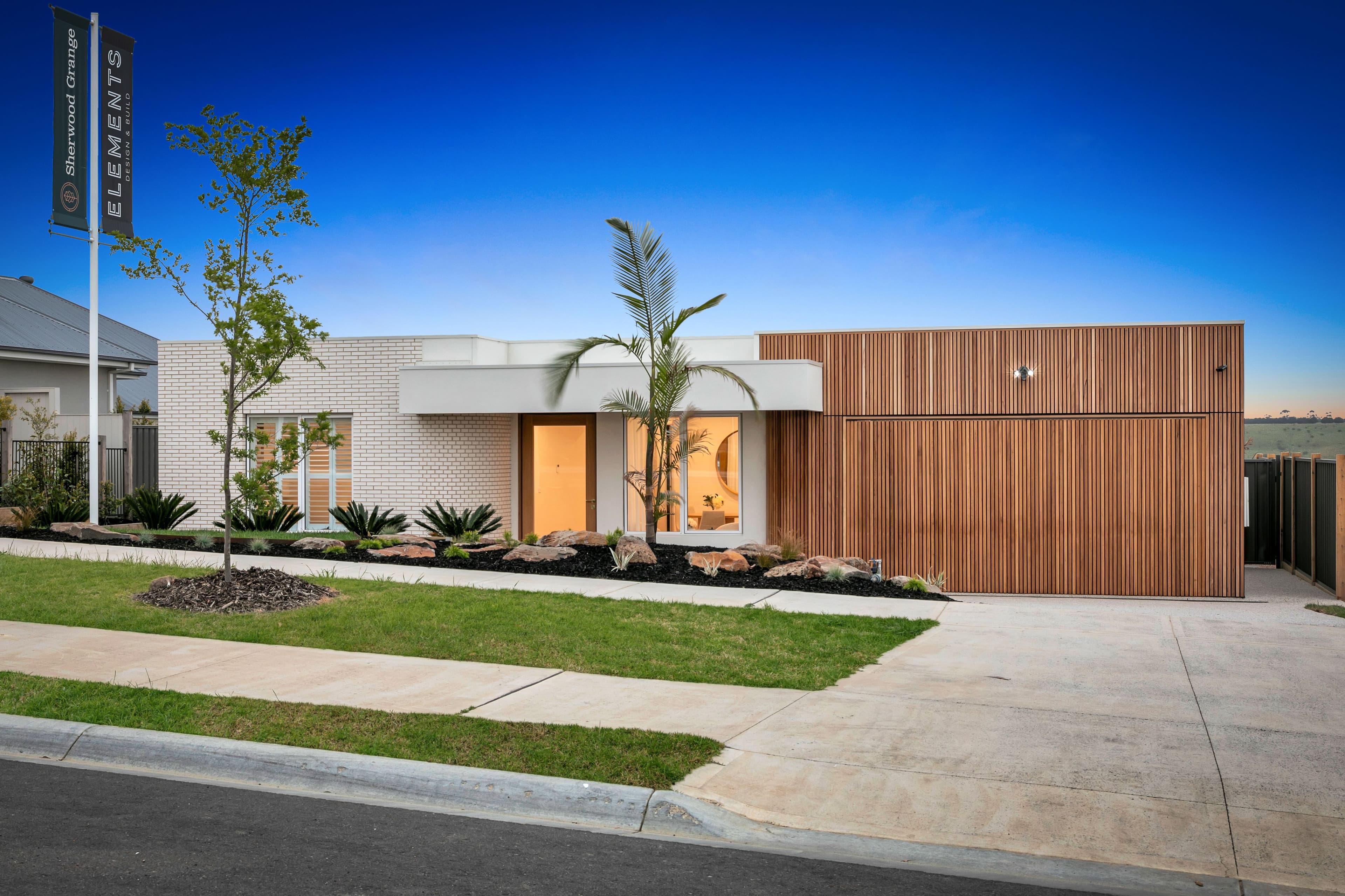 Are split level homes more expensive to build?